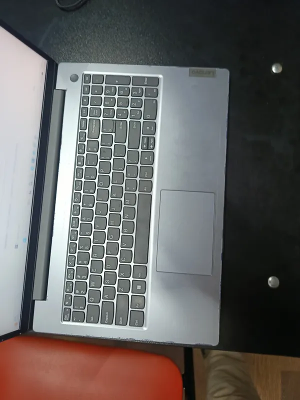 Lenovo laptop — фото 2
