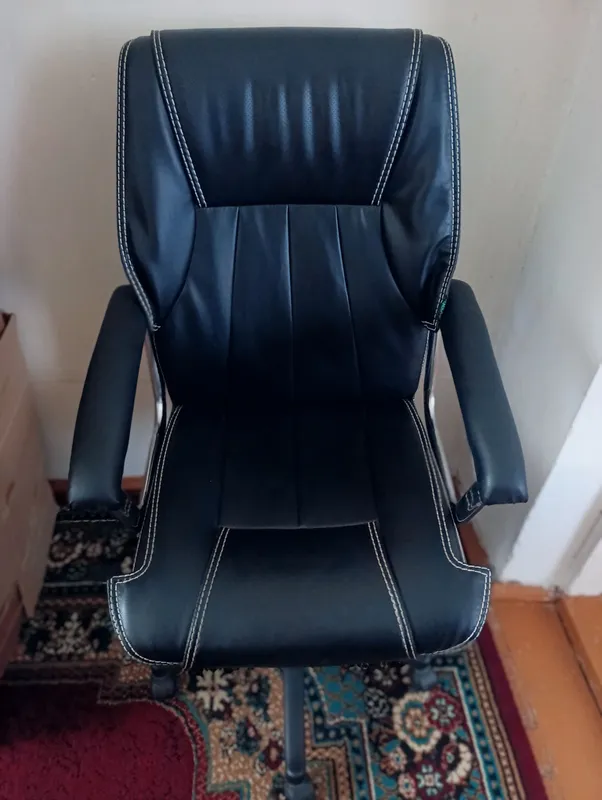 Ofis kreslosi sotiladi 1