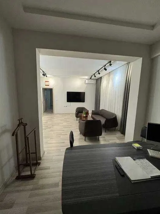 Сдаётся офис в Zarafshan City по ул. Бобура, 83 м² — фото 8