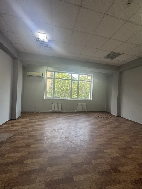 Чиланзар ТЦ Сдаётся офис 31м2 с доступом 24/7