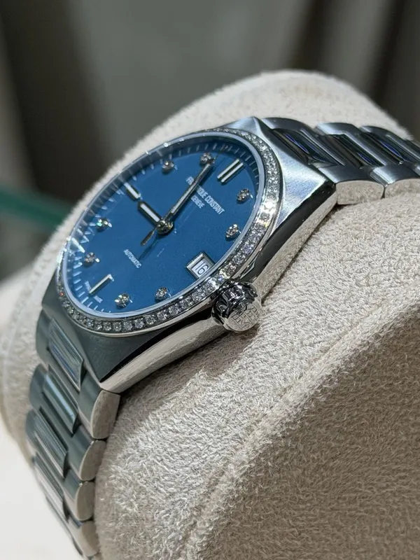 Женские часы Frederique Constant Highlife Automatic с бриллиантами 2 Женские часы Frederique Constant Highlife Automatic с бриллиантами 2