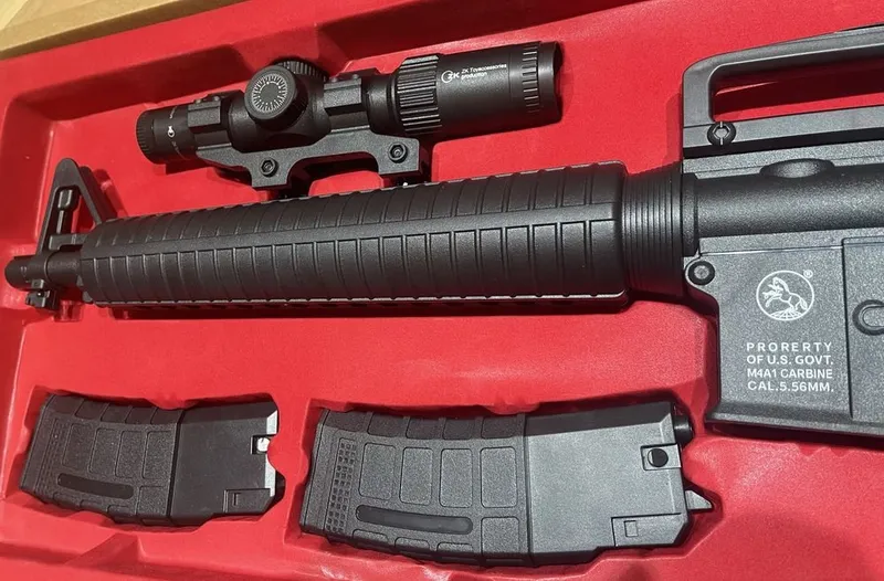 Игрушечный автомат M16-GUN 2 Игрушечный автомат M16-GUN 2