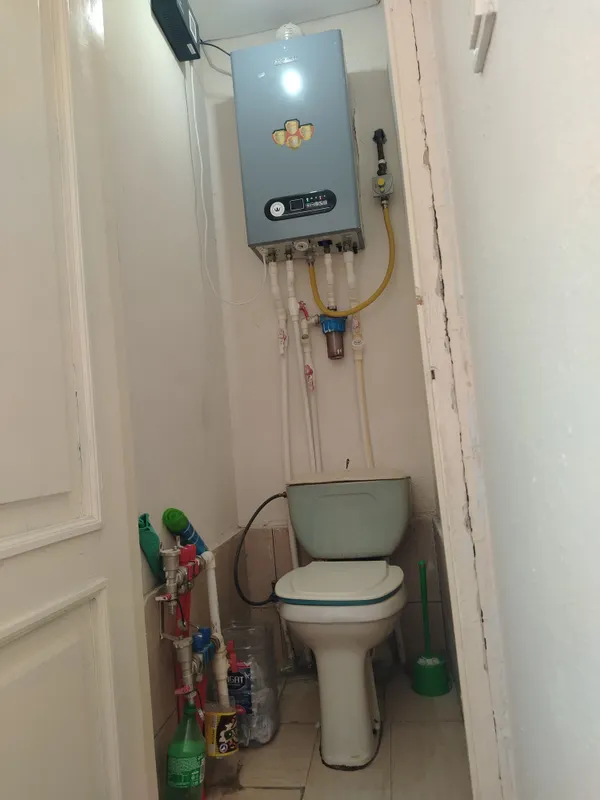 Bez makler 2 xonali hovli oilaga 7 Bez makler 2 xonali hovli oilaga 7