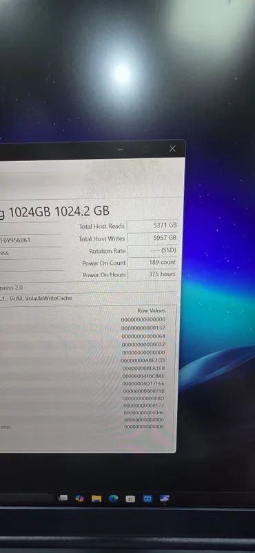 Alienware 16X Aurora (Model AC16251) 3