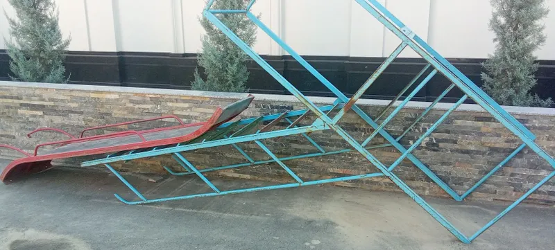 Bolalar sirpanchig‘i sotiladi 3 Bolalar sirpanchig‘i sotiladi 3