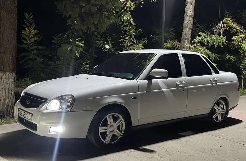 Lada Priora 2 se 3 Lada Priora 2 se 3
