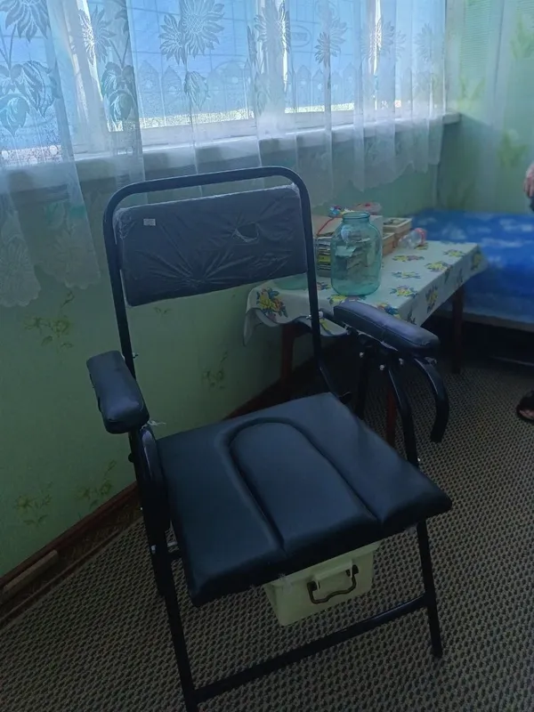 Туалет-стул, в отличном состоянии 2