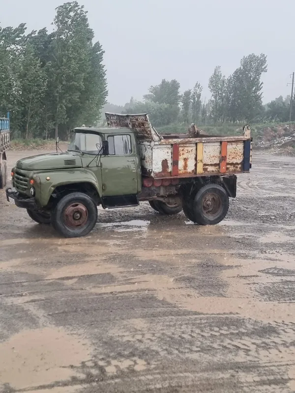Zil 130 sotiladi 1 Zil 130 sotiladi 1