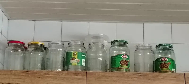 1 ltr  li 3 ltrli bonkalarim bor