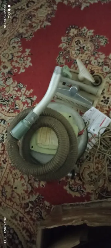 Советский пылесос Буран
