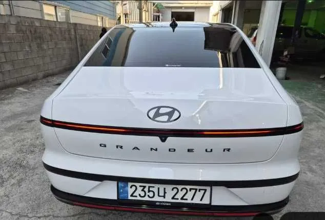 Hyundai Grandeur Calligraphy — фото 2