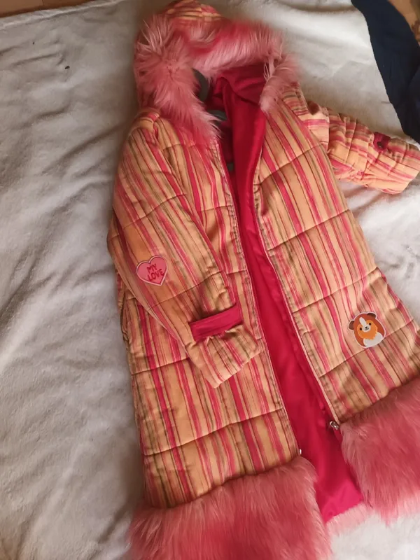 Продам пальто на девочку — фото 3