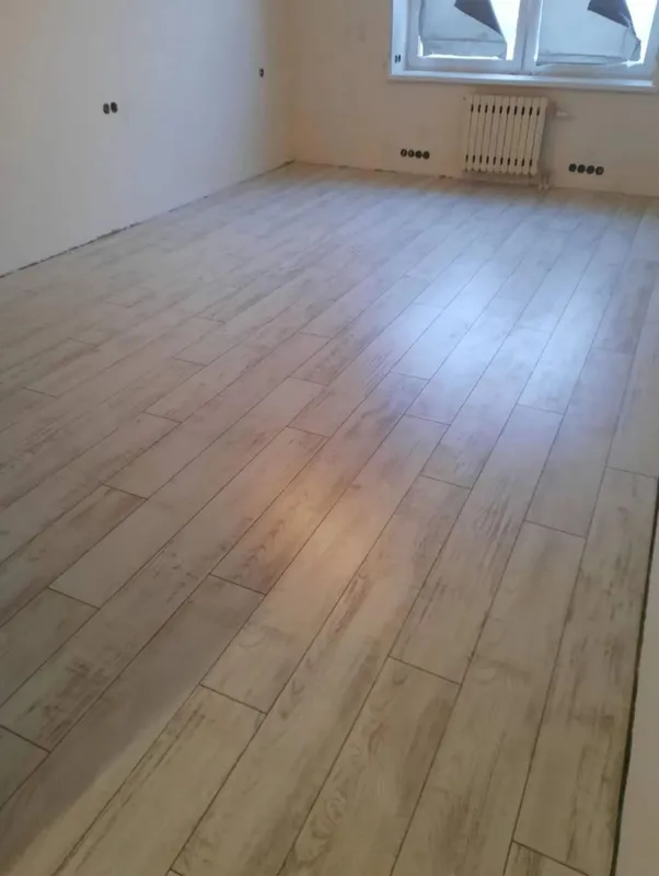 Laminat terish xizmati Navoiy| Tez va sifatli ish