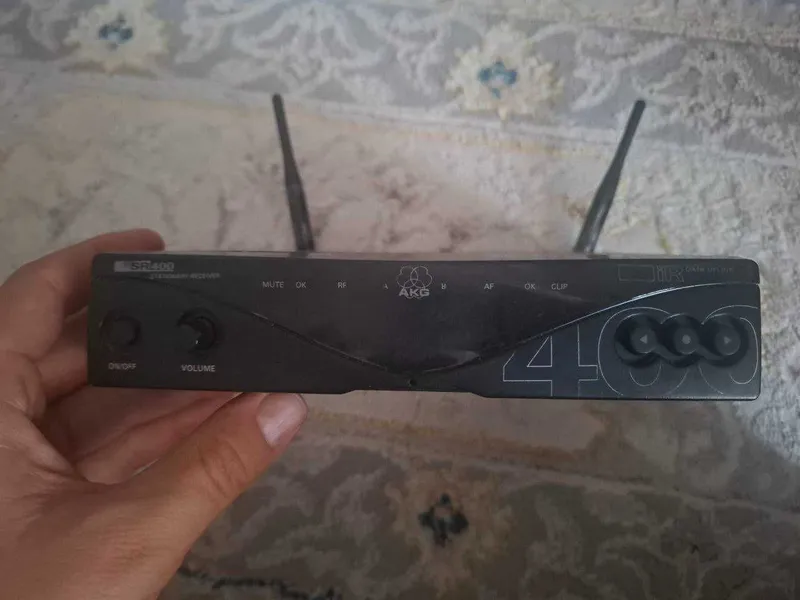 Distansionniy mikrofon akg 400 skripka gitara ushun