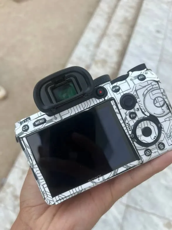 Sony a7 mark 3 sotiladi — фото 1