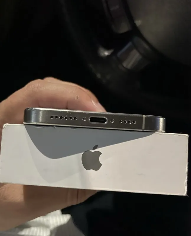 iPhone 15 Pro Max 256 ZPA 5 iPhone 15 Pro Max 256 ZPA 5