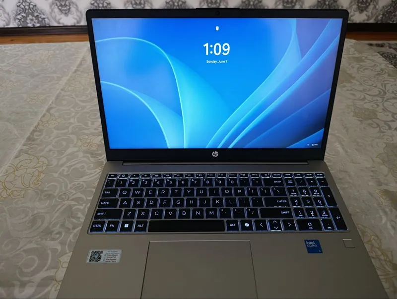 HP 250R G10 / Intel i5-120U / DDR5 / Full komplektatsiya / Ideal Holat