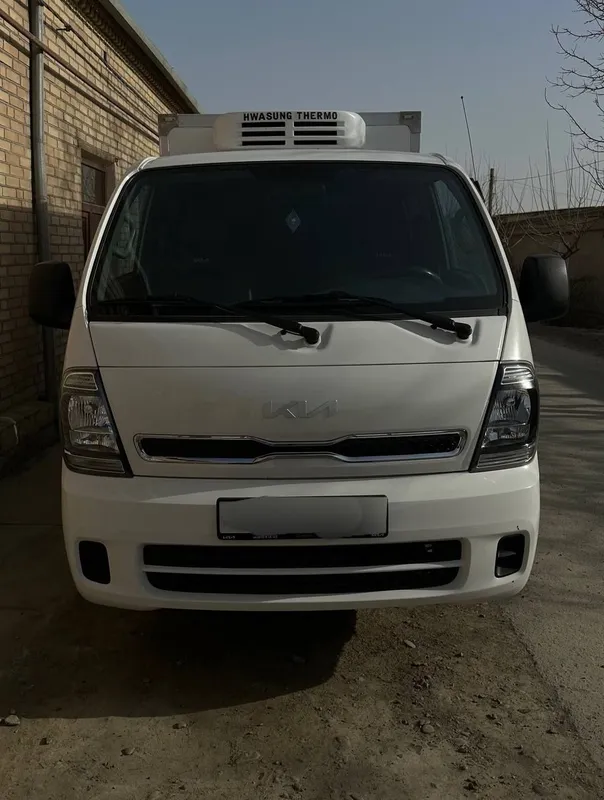 KIA BONGO III DP Z8 refrijator — фото 1