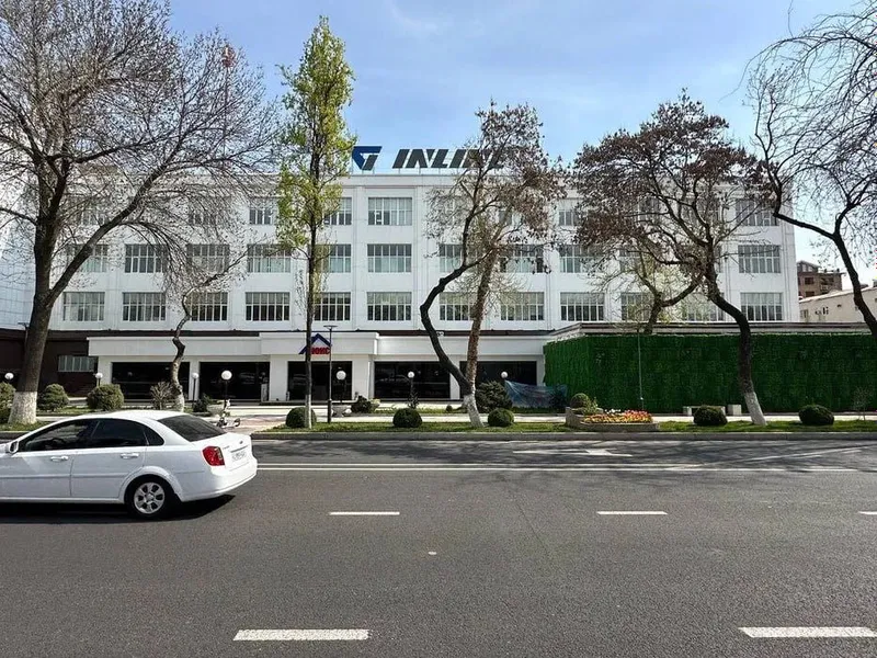 Сдаются офисные помещения в центре 2 этаж улица Нукус Глинка
