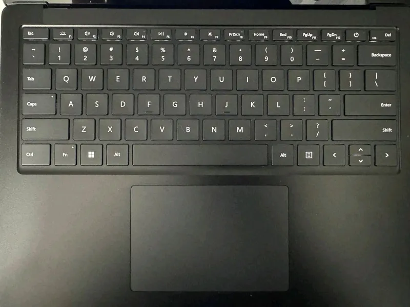 Microsoft Surface Laptop 5 — фото 2