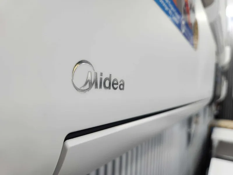 Кондиционер Midea ALBA Pro 18 (Инвертор + AI + Wi-Fi) — фото 2