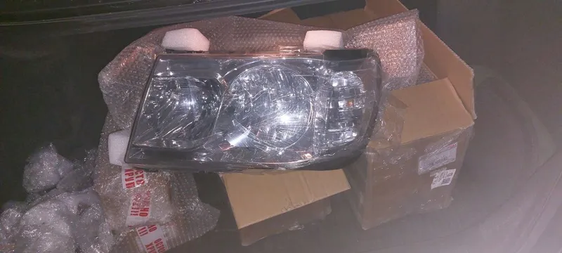 Land Cruiser uchun fara 3
