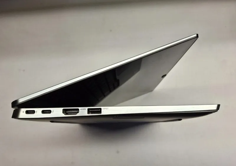 Продаётся ноутбук Dell i5, 256 ГБ 5