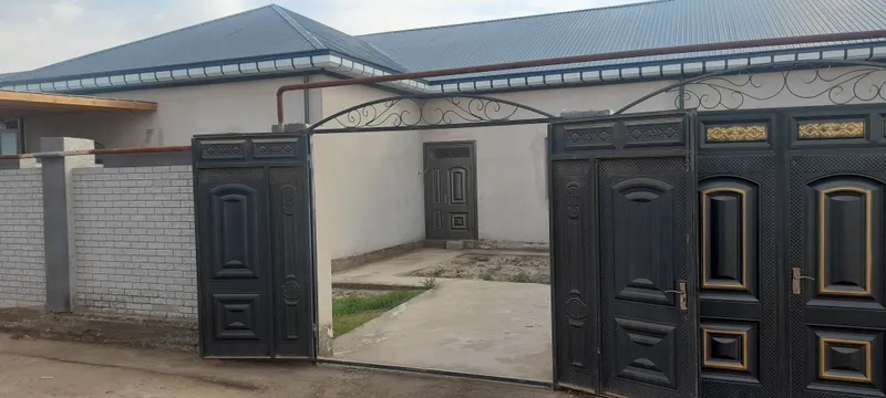 Хива // 1 этажли коттедж/137м²жилая, 220м² общая//коробка холатида Хива // 1 этажли коттедж/137м²жилая, 220м² общая//коробка холатида