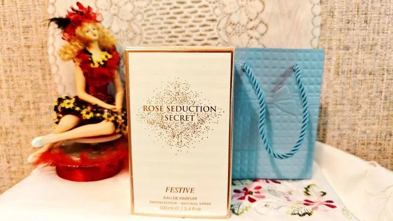 Парфюмерная вода Fragrance World Rose Seduction Secret Festive 1