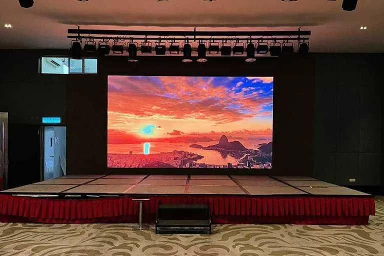 Monitor led ekran Tadbir va bayramlar uchun audio/video texnikalar