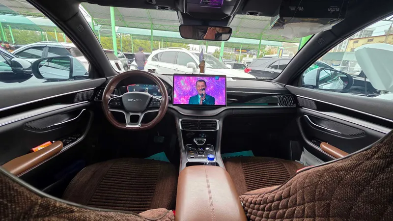 Продается BYD Song Plus Full AWD Hybrid 2 Продается BYD Song Plus Full AWD Hybrid 2