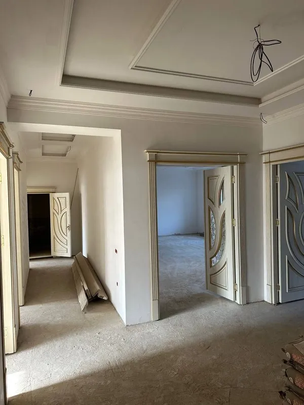 4 xonali kvartira, 180 m2, Mirobod 5
