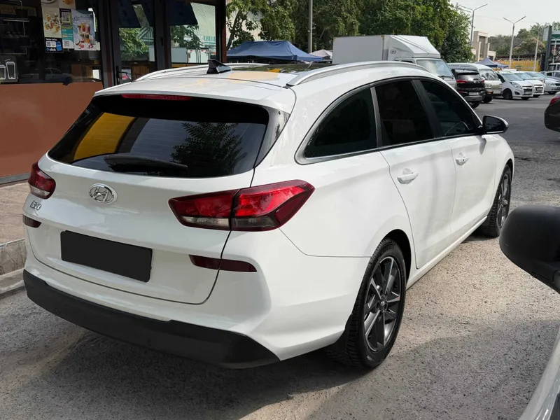 Продастся Hyundai i30 Premium UZ — фото 3