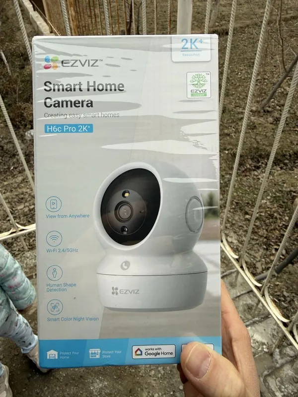 Сотилади камера Ezviz 360 айланади