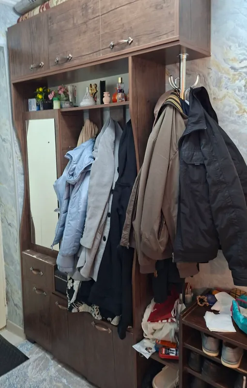 Shifoner va kirish yo‘lagi mebeli 1 Shifoner va kirish yo‘lagi mebeli 1