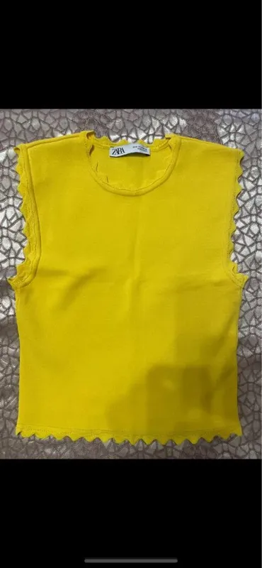 Топ жёлтый трикотажный Zara