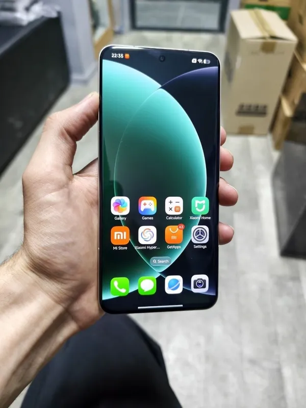 Xiaomi 15 ultra 12/256 Без дефектов Все работает супер Нету имей 4
