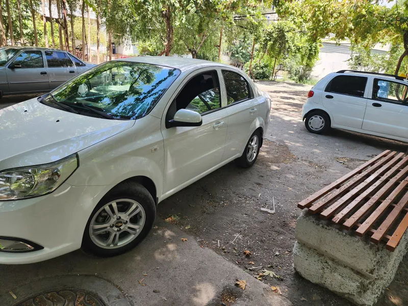 NEXIA 3 LTZ Sotiladi 2