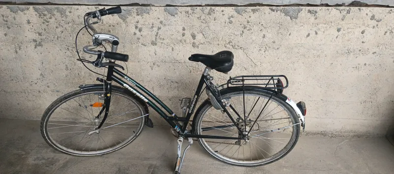 Velosiped sotiladi