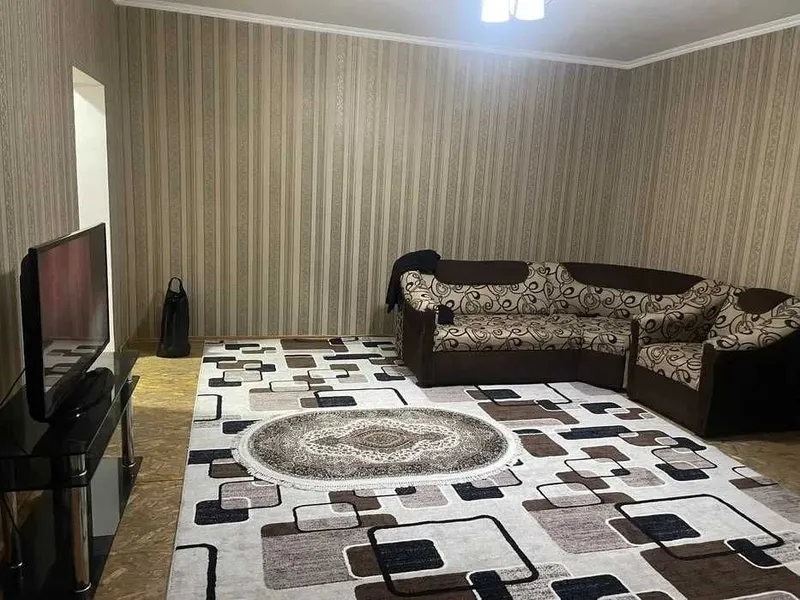 Сдаётся срочно 3 комнатная квартира на Кора-Камыше — фото 1