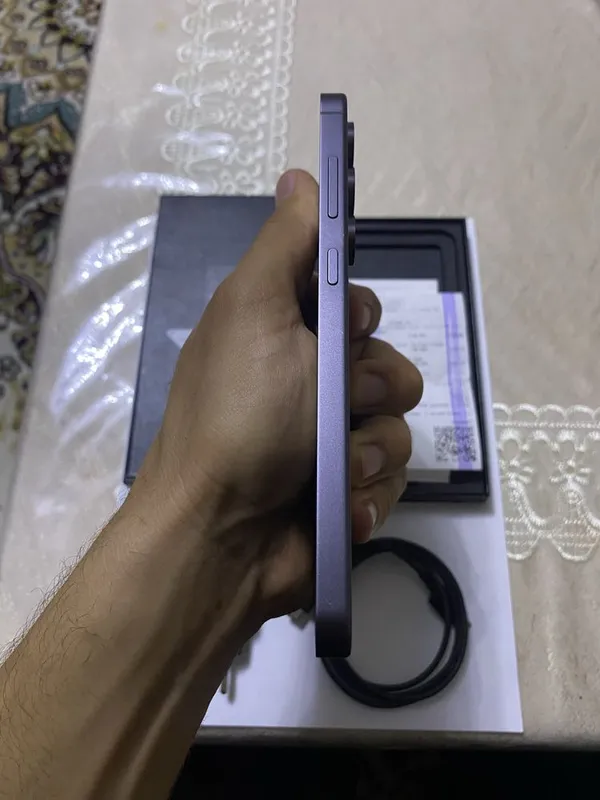Samsung S24 FE kam ishlatilgan 6