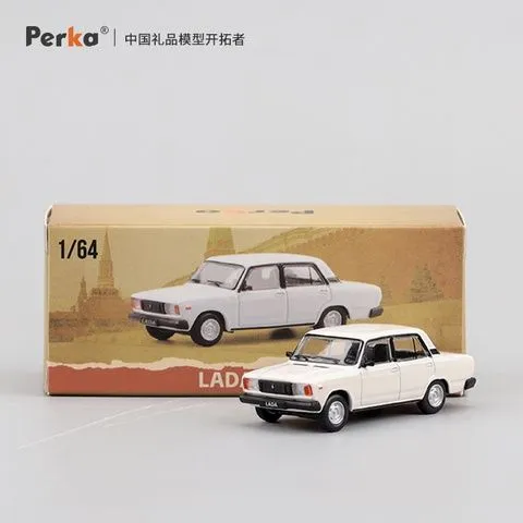 Газ 21, Газ 24, Лада 2105 - модели 1:64 3 Газ 21, Газ 24, Лада 2105 - модели 1:64 3