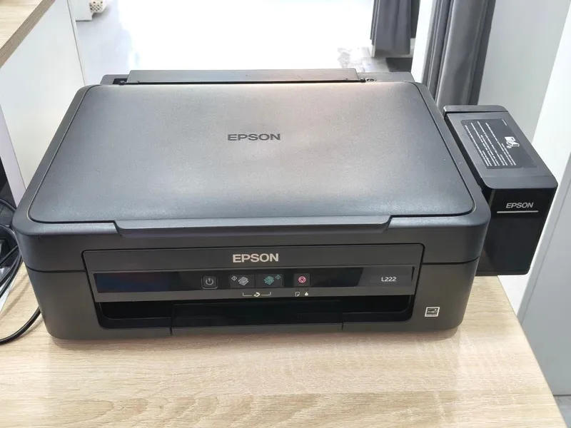 Цветной принтер Epson