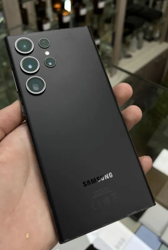 Samsung S23 ULTRA