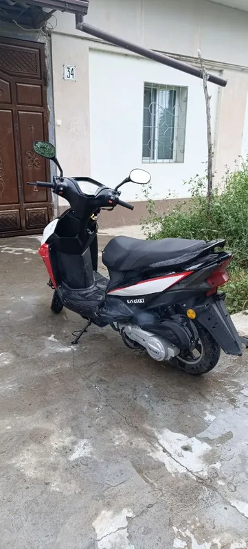 Продам Kawasaki Smart 125, продам скутер 3 Продам Kawasaki Smart 125, продам скутер 3