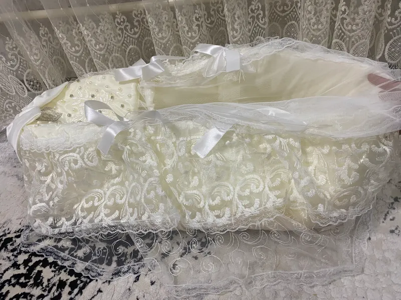 Корзина для выписки из роддома