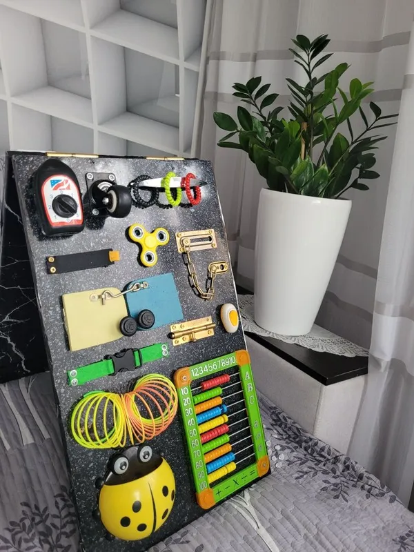 Двусторонний Бизиборд разивающая игрушка 4