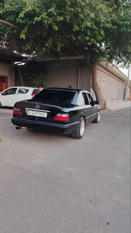 Mersedes Benz w 124 4 Mersedes Benz w 124 4
