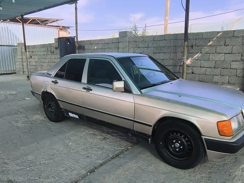 Mersedes benz w201 2 Mersedes benz w201 2