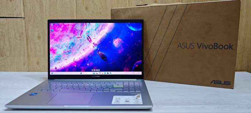 ASUS VivoBook OLED